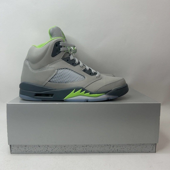 Nike Shoes Air Jordan 5 Retro OG “Green Bean” 2023 - Picture 5 of 8
